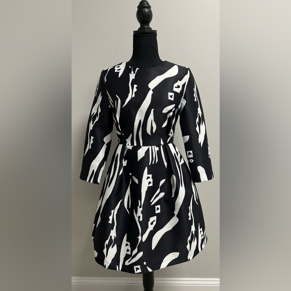 NWOT Blaque Label Black and White Fit and Flare Dress